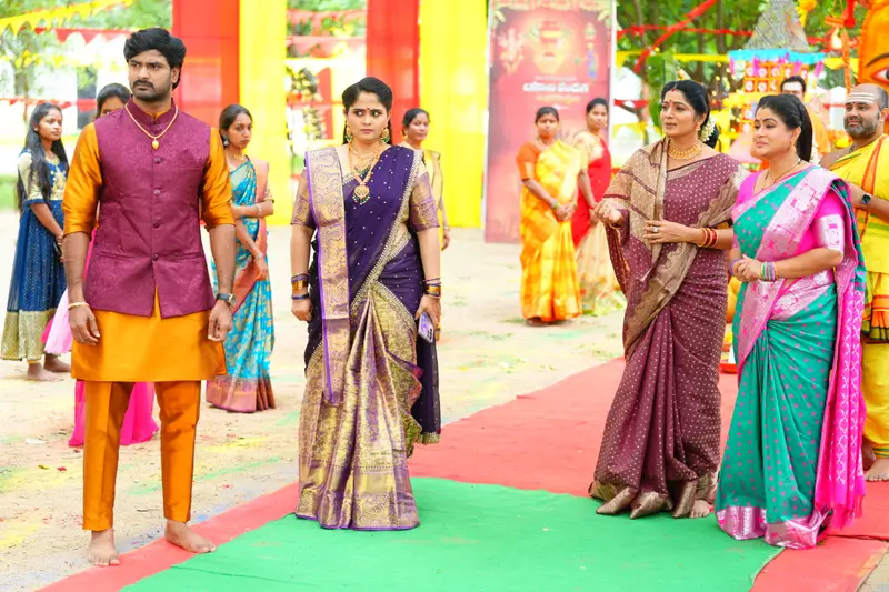 Veyi Subhamulu kalugu neeku